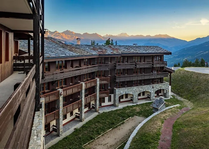 Noemys Backgammon Hotel apartamentowy 3*