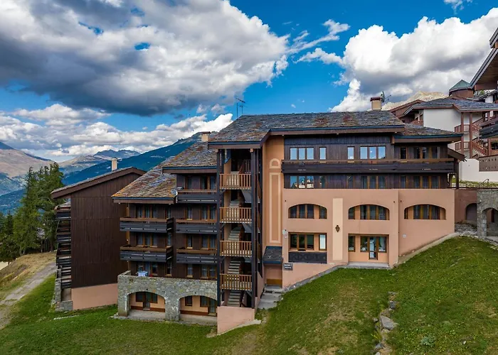 Hotel apartamentowy Noemys Backgammon